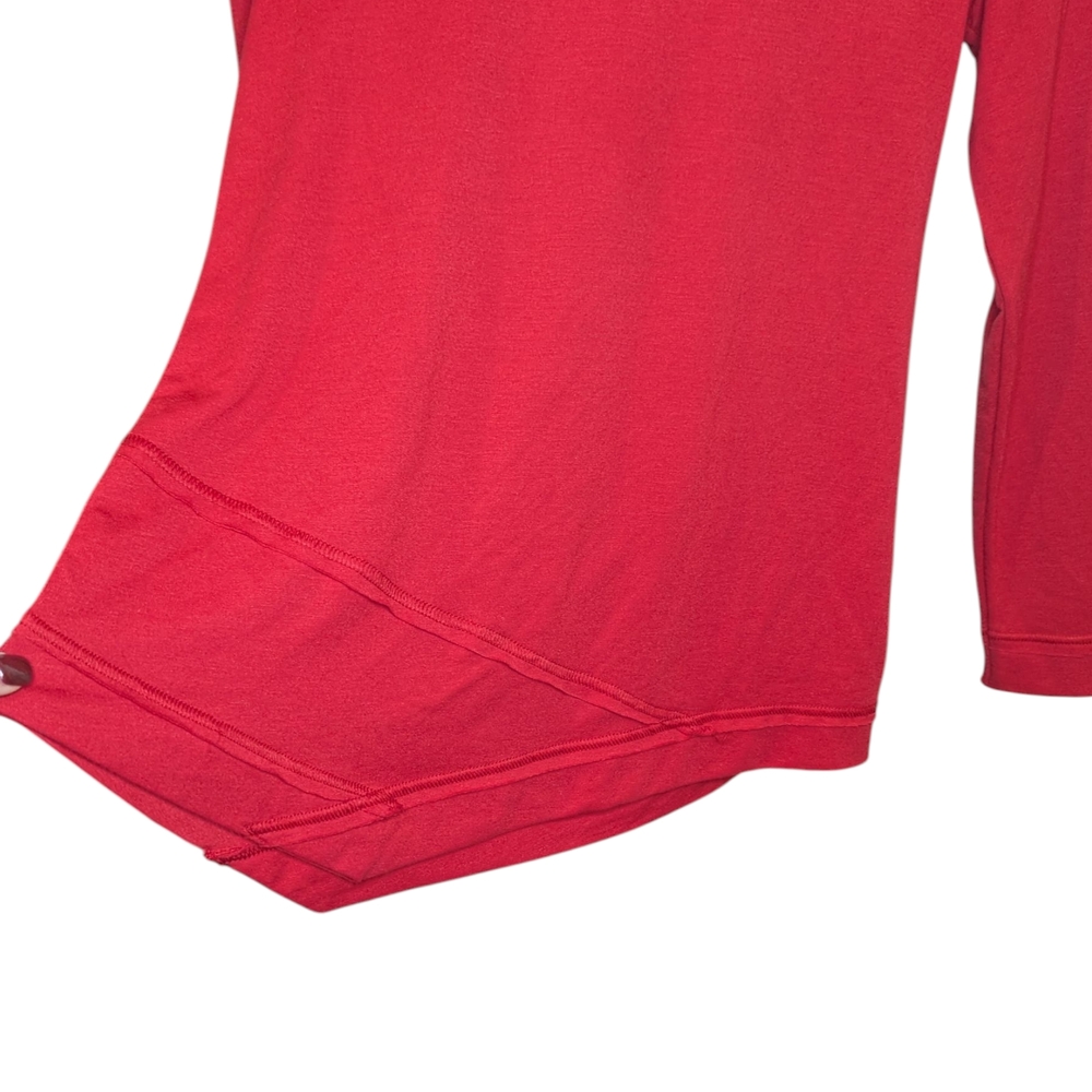 Weekends by Chicos Tunic Top 0/Small Red Cowl Neck Long Sleeve Asymmetrical Hem - Picture 4 of 12